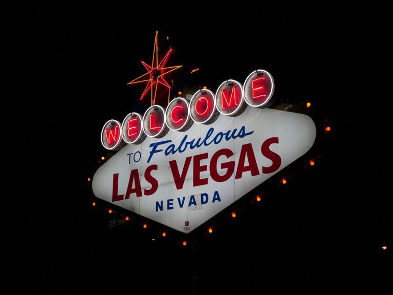 Enjoy Las Vegas Well for Less